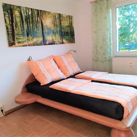 Helles Mit Balkon Am Grossen Garten Nahe Stadtzentrum * Дрезден