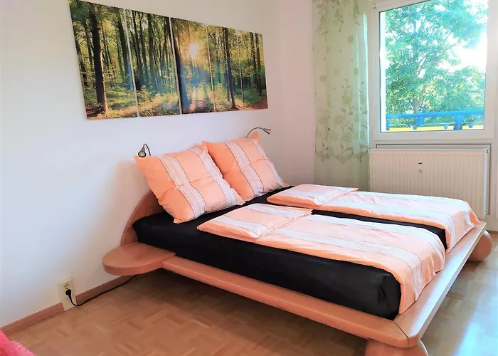 Helles Mit Balkon Am Grossen Garten Nahe Stadtzentrum * Δρέσδη
